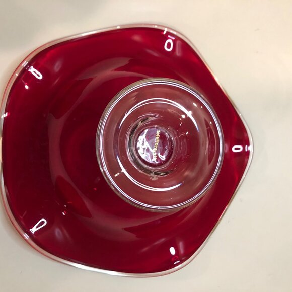 Beautiful 9" Red Scalloped Glass Bowl with clear pedestal Stand VTG - Picture 4 of 8